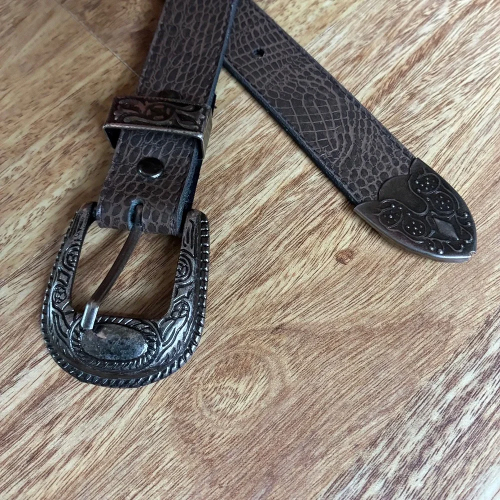 Vintage Western Belt Brown Snakeskin Embossed Silver Buckle Size 8 Cowgirl Boho